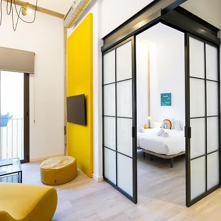 Urban Art Historic Center @mellow Apartman *